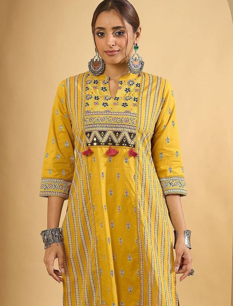 Women Ethnic Motifs Printed Regular Pure Cotton Kurta with Trousers & With Dupatta