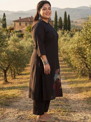 Plus Size Black Embroidered A-Line Kurta Palazzos Set 3