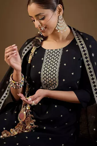 Women Ethnic Motifs Embroidered Regular Sequinned Kurta with Trousers & With Dupatta