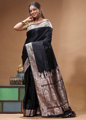 Black katan silk saree with silver zari banarasi border & woven pallu 2