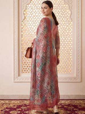 Women Dyed Regular Thread Work Kurta with Trousers & With Dupatta 5