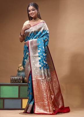 Royal sapphire blue katan silk saree with gold zari floral weaving & banarasi pallu 2