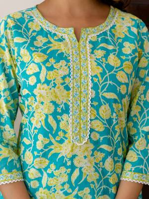 Women Floral Printed Regular Pure Cotton Kurta with Trousers & With Dupatta 3