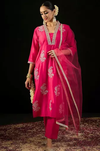 V Neck Ethnic Motifs Embroidered Sequinned Kurta with Trouser & Dupatta