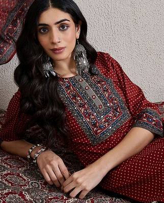 Ethnic Motifs Printed Pure Cotton Kurta with Trouser & With Dupatta 7