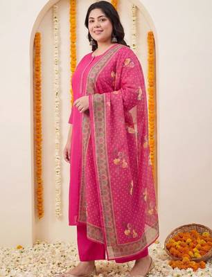 Plus Size Pink Embroidered Straight Kurta Trousers With Dupatta Set 3