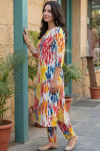 Women Printed Regular Pure Cotton Kurta with Trousers