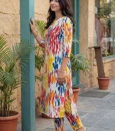Women Printed Regular Pure Cotton Kurta with Trousers