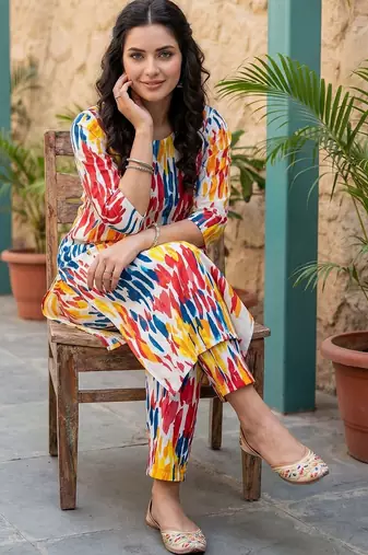 Women Printed Regular Pure Cotton Kurta with Trousers