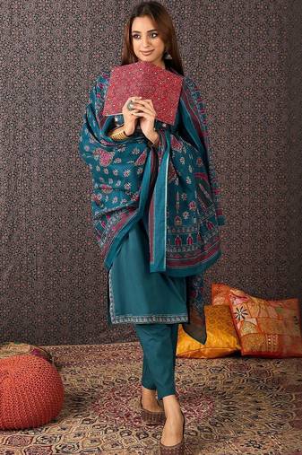 Women Embroidered Regular Thread Work Pure Cotton Kurta with Trousers & Dupatta