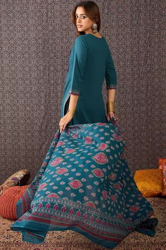 Women Embroidered Regular Thread Work Pure Cotton Kurta with Trousers & Dupatta