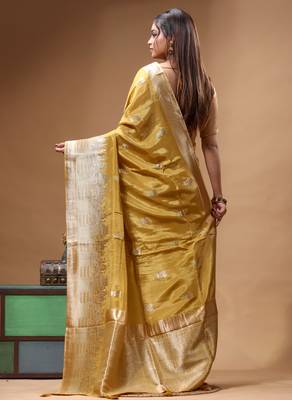 gold crepe saree with desighner varanasi ghat theme zari border 3