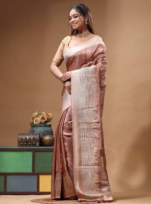 rose gold crepe saree with desighner varanasi ghat theme zari border 2