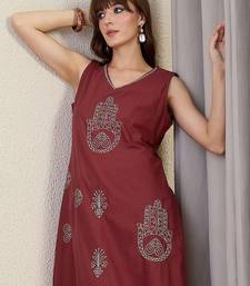 Women Woven Design Embroidered Cotton Kurta with Palazzos