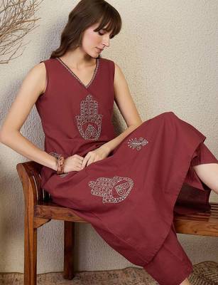 Women Woven Design Embroidered Cotton Kurta with Palazzos 7