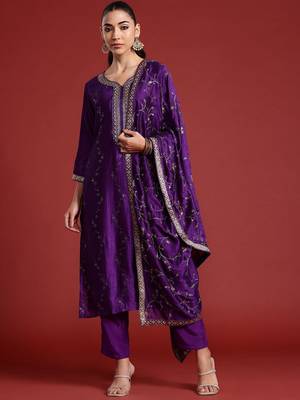 Floral Embroidered Sequinned Kurta With Trousers & Dupatta 5