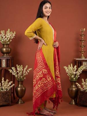 Women Ethnic Motifs Embroidered Regular Thread Work Kurta with Trousers & With Dupatta 3