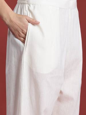 Floral Printed Pure Cotton Kurta with Trousers & With Dupatta 3