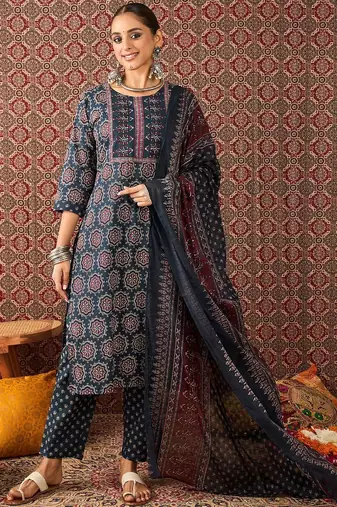 Women Floral Printed Regular Pure Cotton Kurta with Trousers & Dupatta Kurta Sets