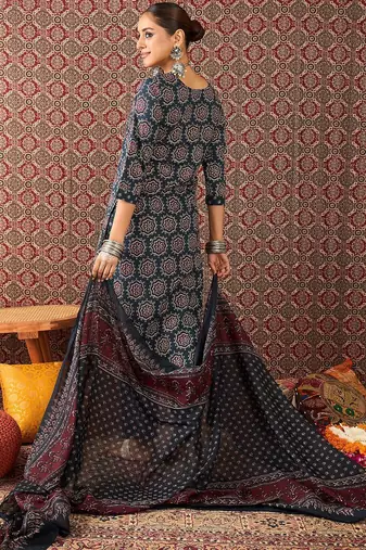Women Floral Printed Regular Pure Cotton Kurta with Trousers & Dupatta Kurta Sets