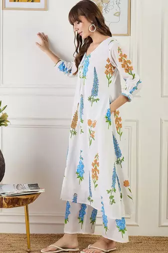 Floral Printed A-Line Pure Cotton Kurta With Trouser