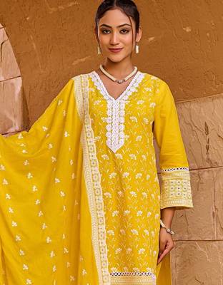 Women Ethnic Motifs Embroidered Pure Cotton Kurta with Trouser & Dupatta 2