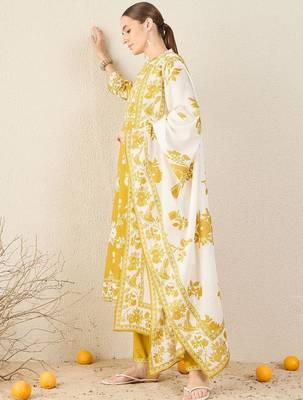 Women Floral Printed Pure Cotton Kurta with Trousers & Dupatta 3