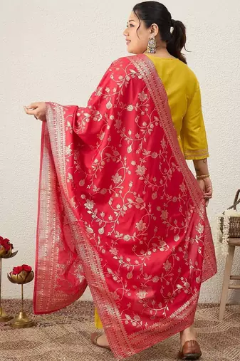 Plus Size Ethnic Motifs Embroidered Regular Kurta with Trousers & With Dupatta