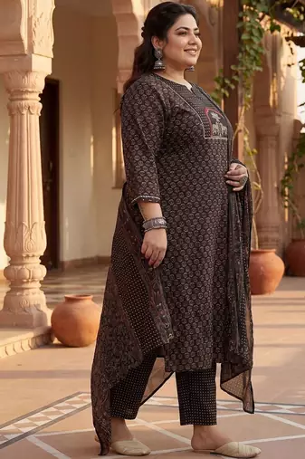 Plus Size Black Printed Straight Kurta Trousers With Dupatta Set