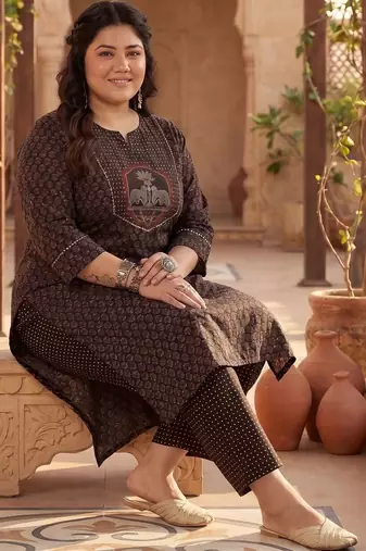 Plus Size Black Printed Straight Kurta Trousers With Dupatta Set