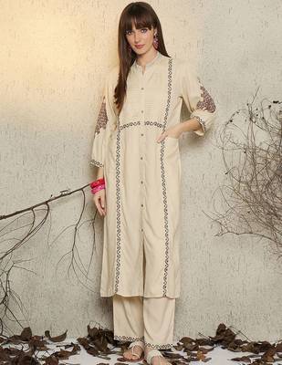 Women Ethnic Motifs Embroidered Regular Mirror Work Kurta with Palazzos 1