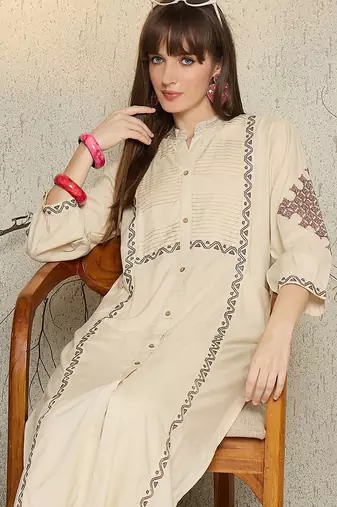 Women Ethnic Motifs Embroidered Regular Mirror Work Kurta with Palazzos