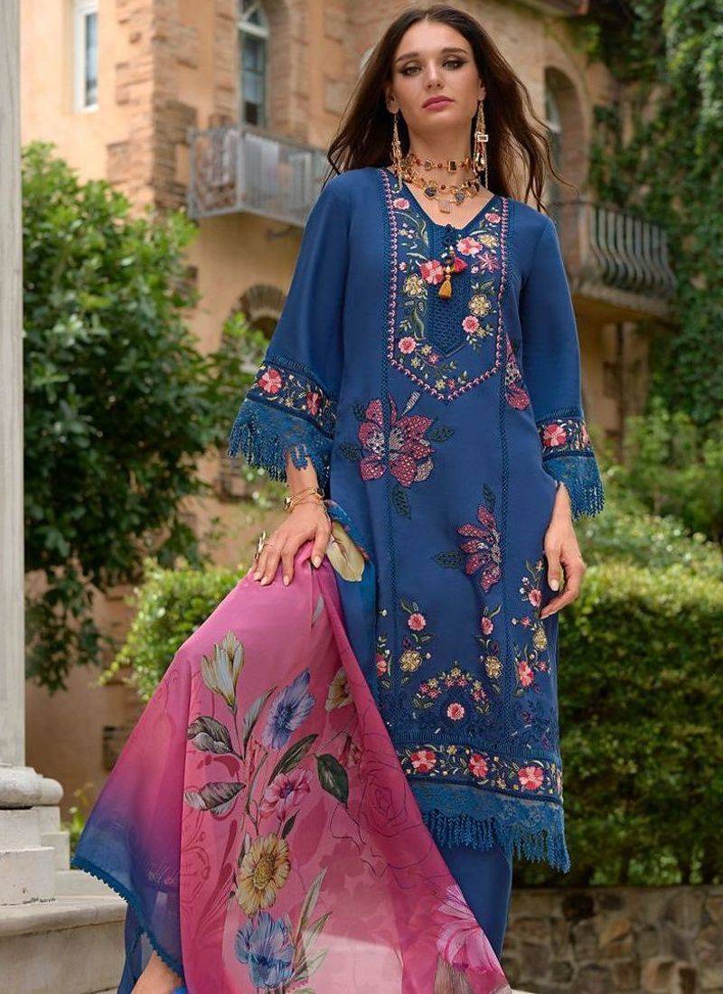 Women Floral Embroidered Panelled Thread Work Pure Silk Kurta with Trousers & With Dupatta