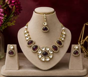 kundan wine color mehendi polish necklace set with earrings and maang tikka for bridal wedding jewelry 1