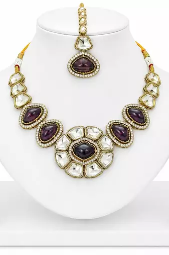 kundan wine color mehendi polish necklace set with earrings and maang tikka for bridal wedding jewelry