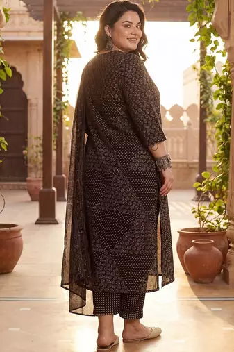 Plus Size Black Printed Straight Kurta Trousers With Dupatta Set