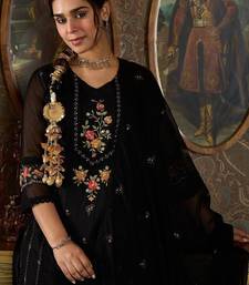 Floral Embroidered Sequinned Panelled Organza Kurta With Trousers & Dupatta