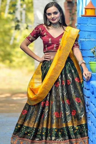 Green Embroidered Banarasi Silk Blend Semi Stitched Lehenga Choli