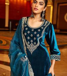Women Ethnic Motifs Embroidered Regular Velvet Kurta with Trousers & With Dupatta