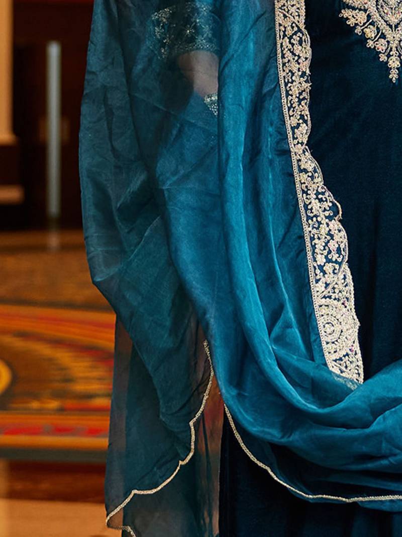 Women Ethnic Motifs Embroidered Regular Velvet Kurta with Trousers & With Dupatta