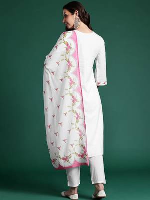 Floral Embroidered Pure Cotton Kurta with Trousers & Dupatta 7