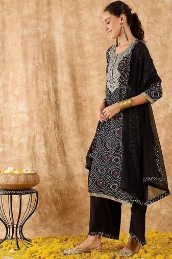 Bandhani Printed Straight Pure Cotton Kurta with Palazzos & Dupatta