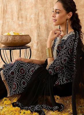 Bandhani Printed Straight Pure Cotton Kurta with Palazzos & Dupatta 7