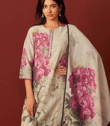 Women Floral Printed Kurta with Trousers & Dupatta