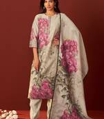 women floral printed kurta with trousers & dupatta