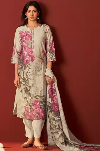 Women Floral Printed Kurta with Trousers & Dupatta