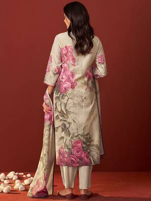 women floral printed kurta with trousers & dupatta 5