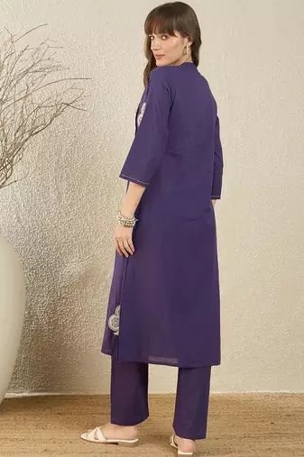 Women Ethnic Motifs Embroidered Pleated Thread Work Pure Cotton Kurta with Trousers