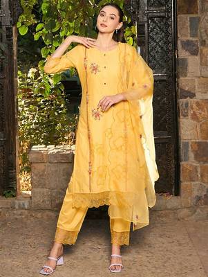 Ethnic Motifs Embroidered Thread Work Pure Cotton Kurta with Trousers & Dupatta 1