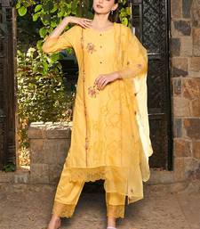 Ethnic Motifs Embroidered Thread Work Pure Cotton Kurta with Trousers & Dupatta